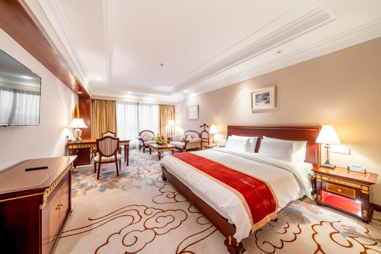 Maritim Hotel Taicang Garden Bagian luar foto