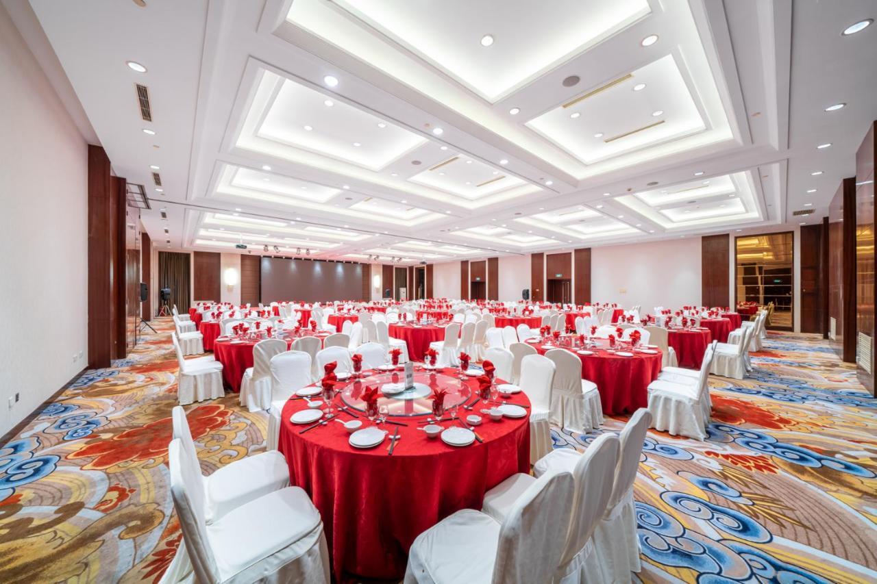 Maritim Hotel Taicang Garden Bagian luar foto